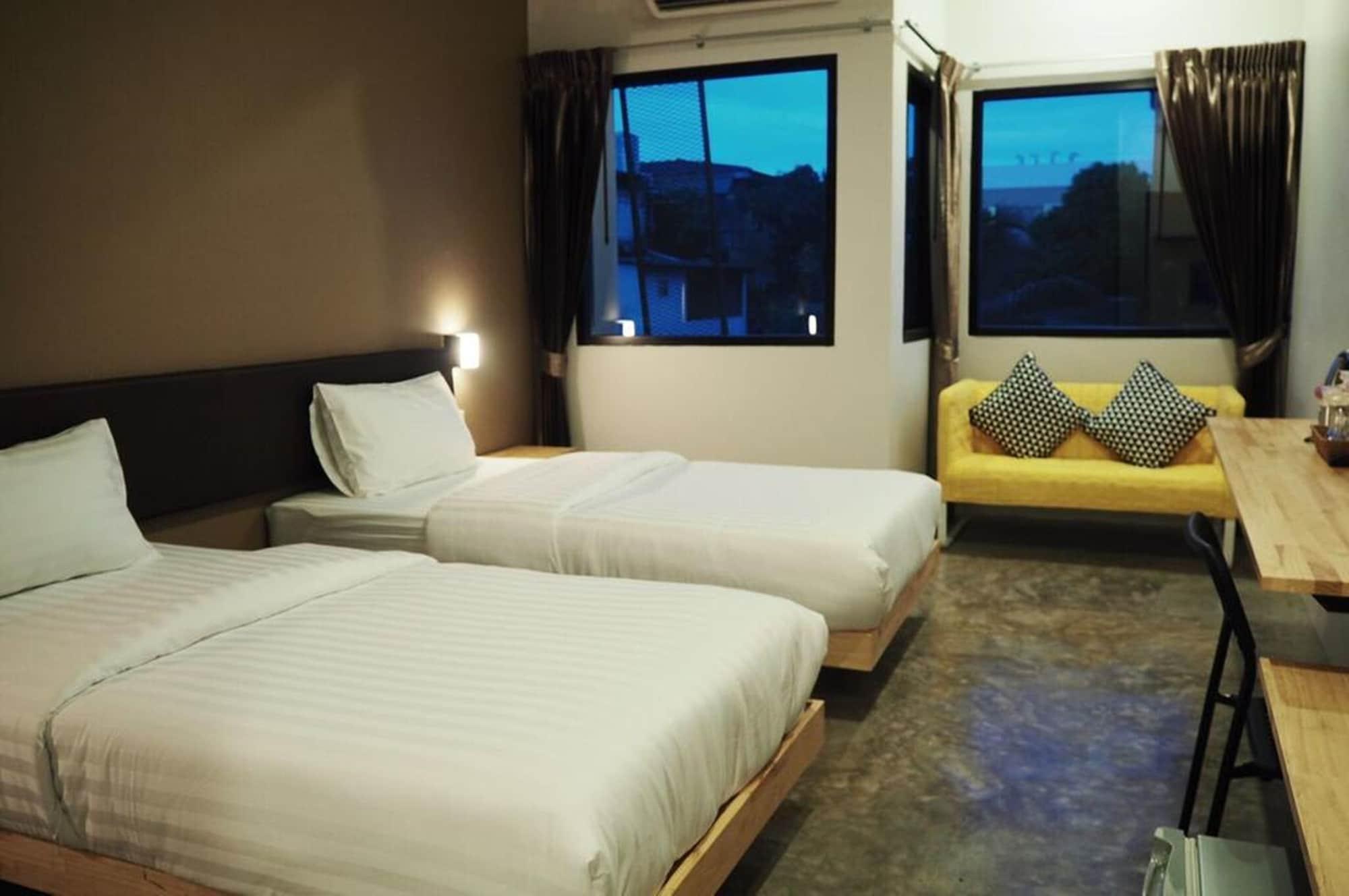 A3 Living Apartment Surat Thani Bagian luar foto