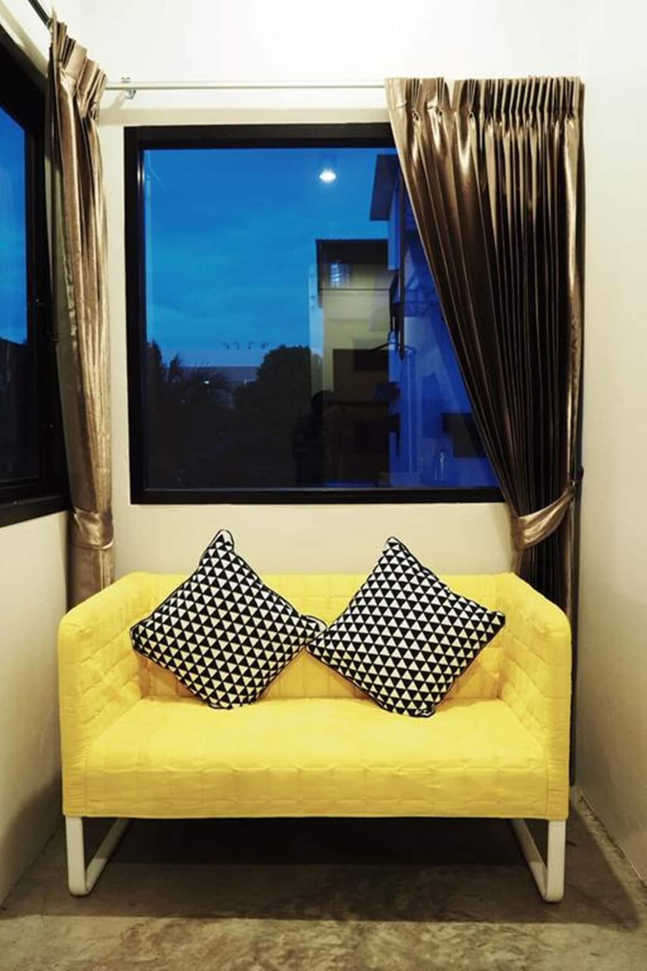A3 Living Apartment Surat Thani Bagian luar foto