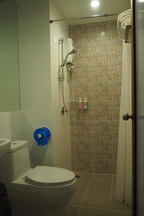 A3 Living Apartment Surat Thani Bagian luar foto