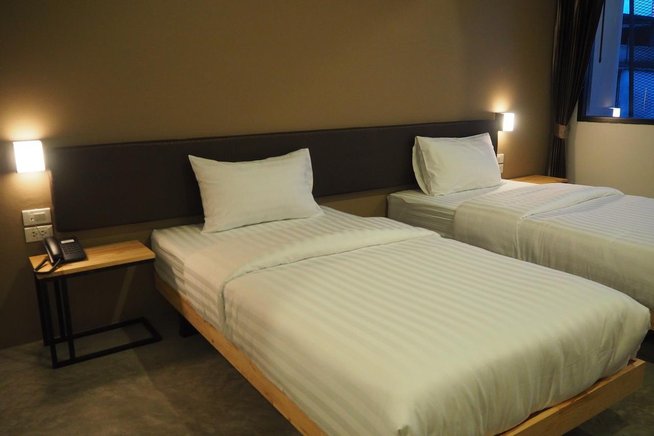 A3 Living Apartment Surat Thani Bagian luar foto