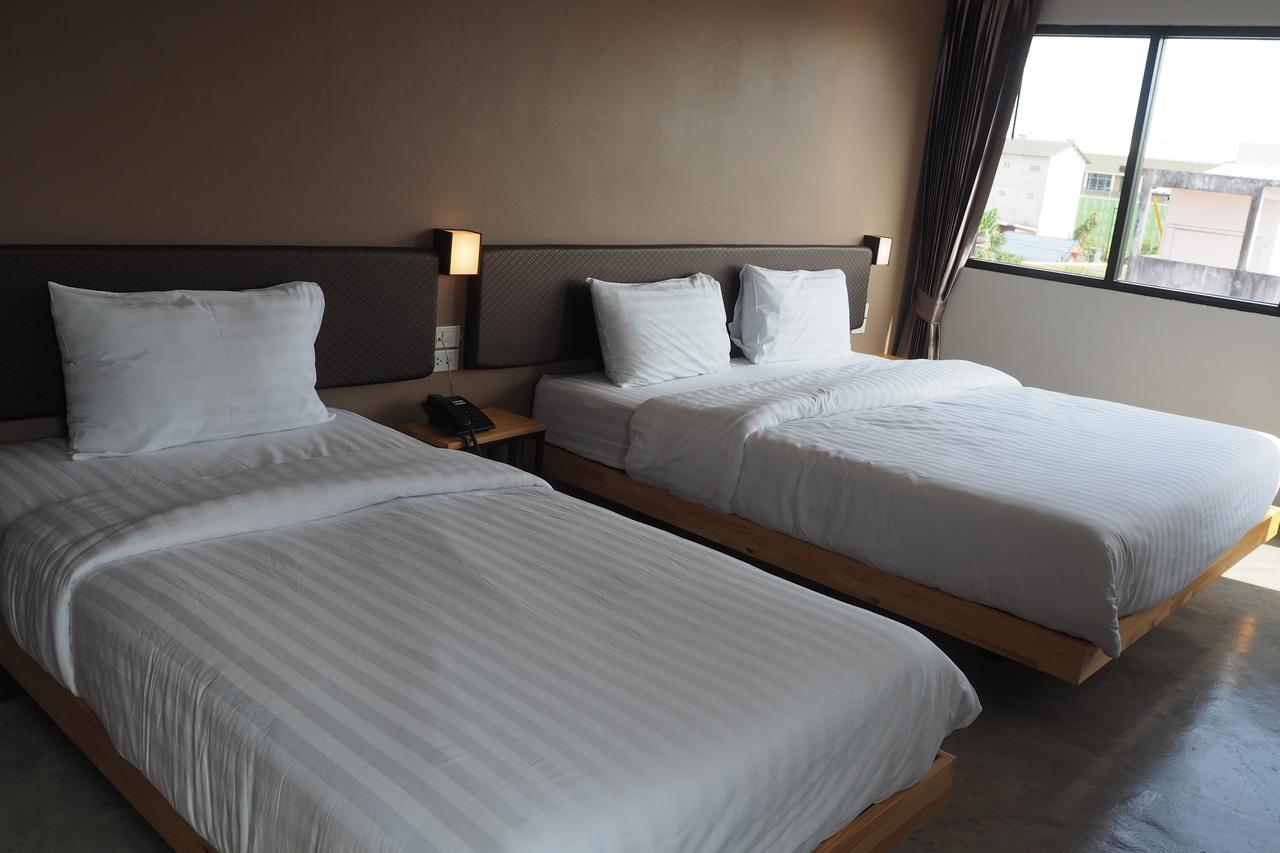 A3 Living Apartment Surat Thani Bagian luar foto